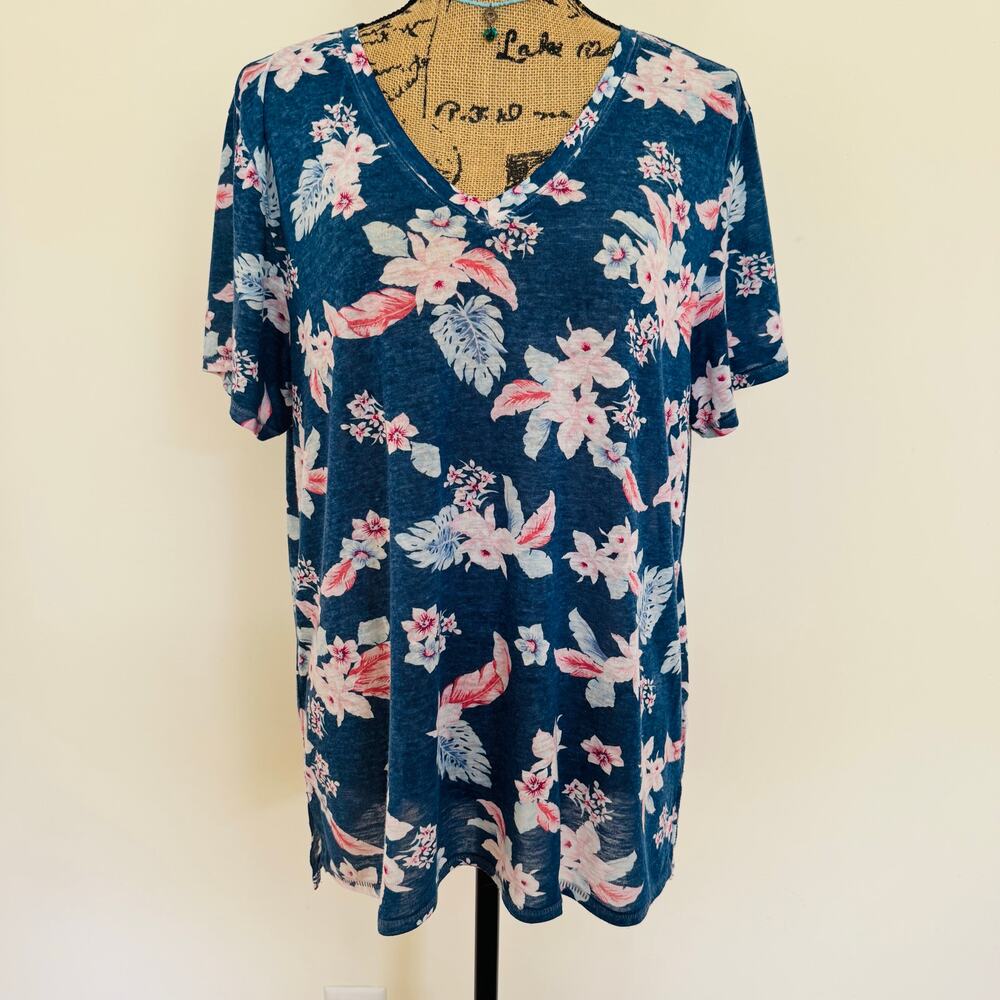 Lucky Brand Los Angeles Womens Blue Floral Cotton V Neck Short Sleeve T Shirt L